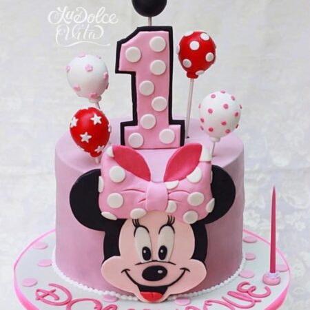 minnie mouse cake