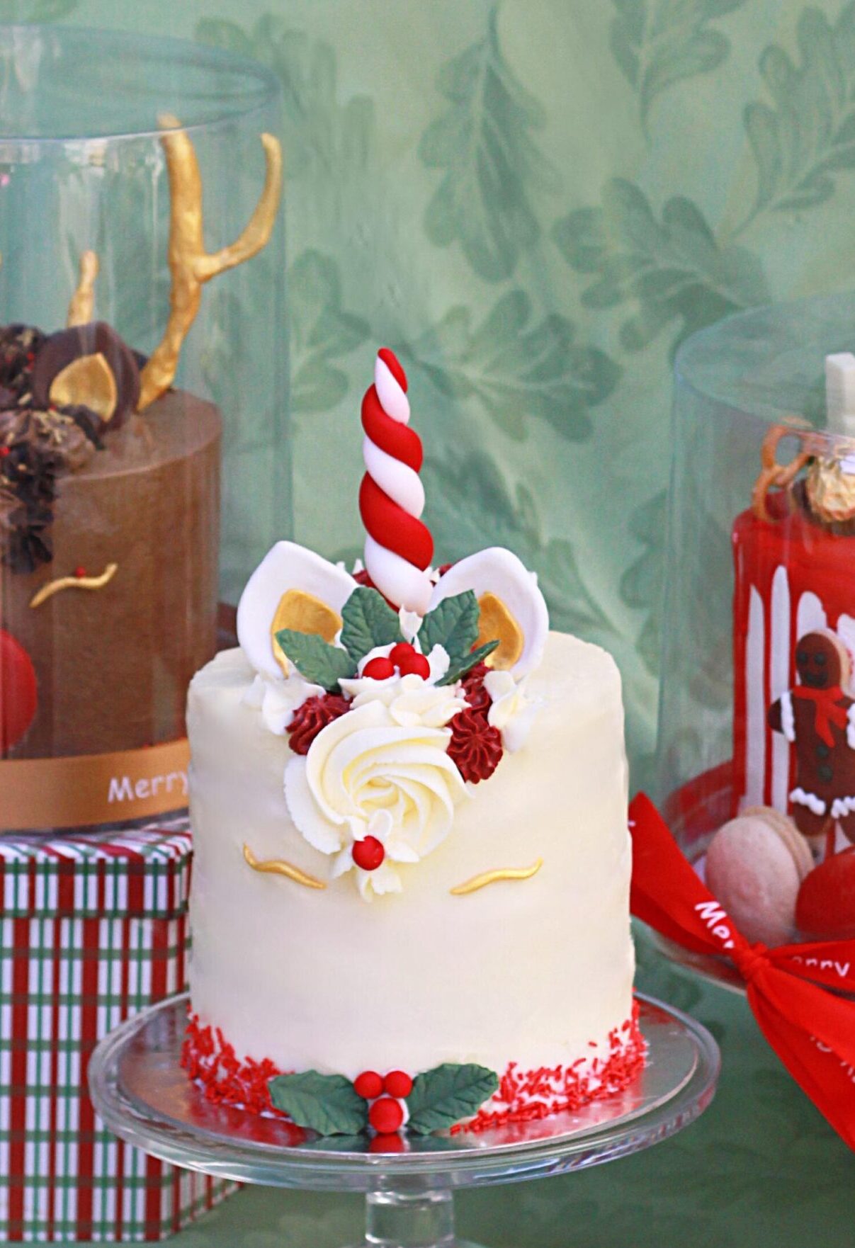 holiday cakes
