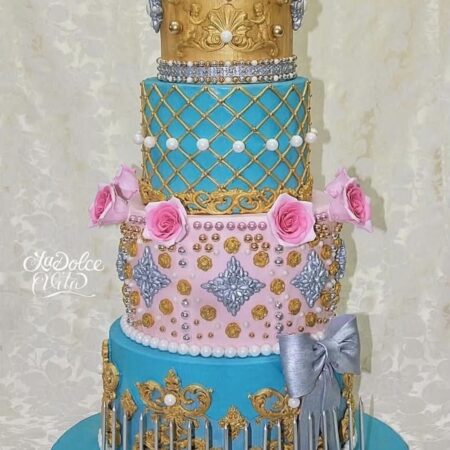 royal crown debut cake