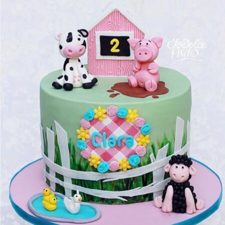 farm animals cake