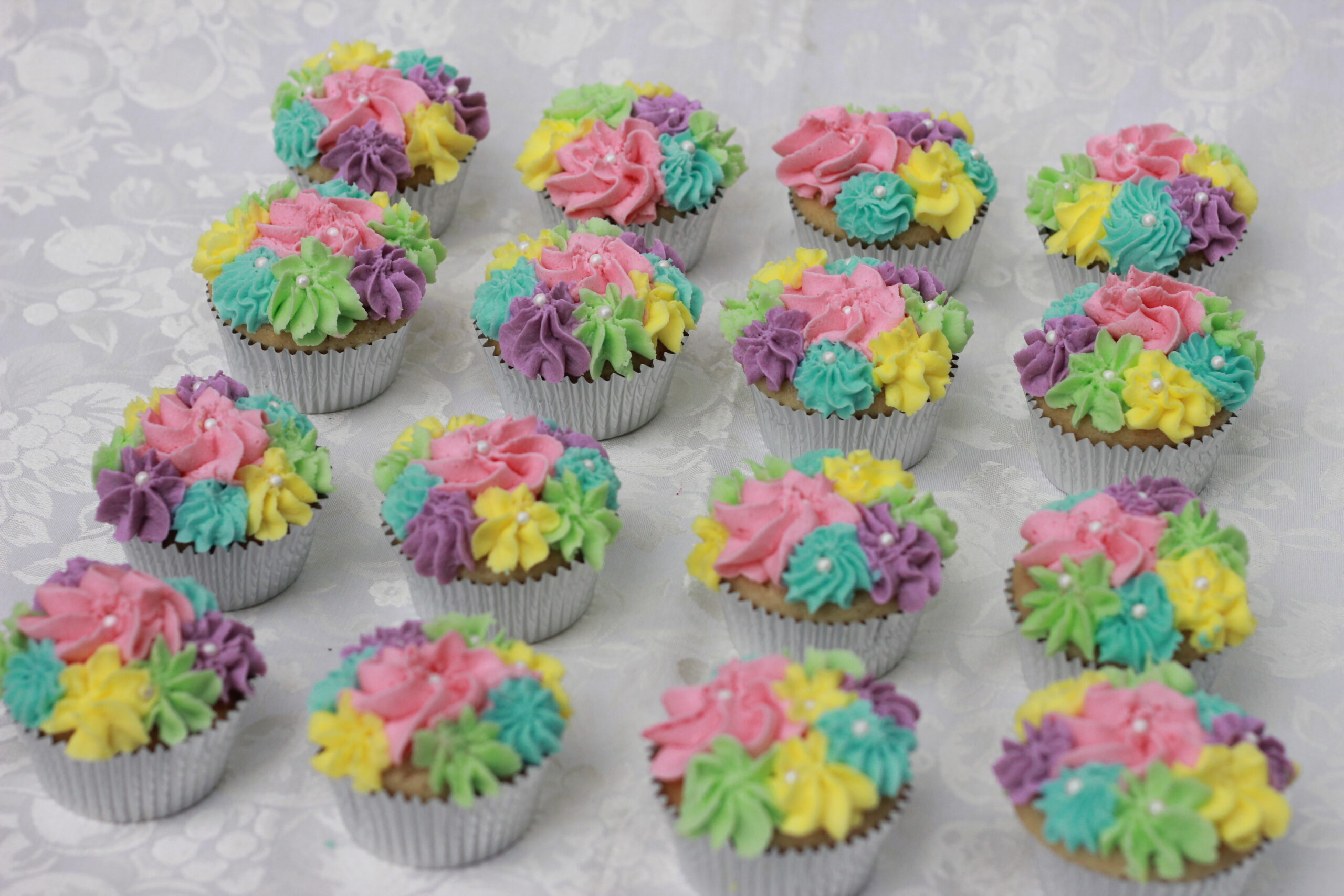 buttercream cupcakes