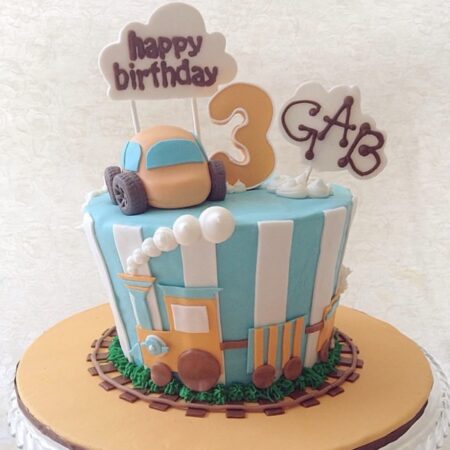 train and car cake