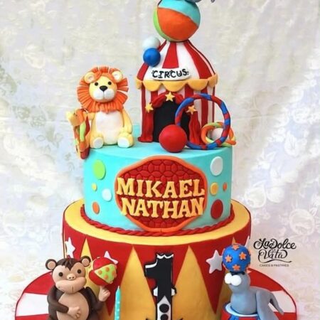 circus cake