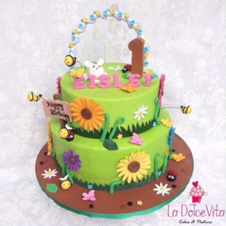 garden insects cake