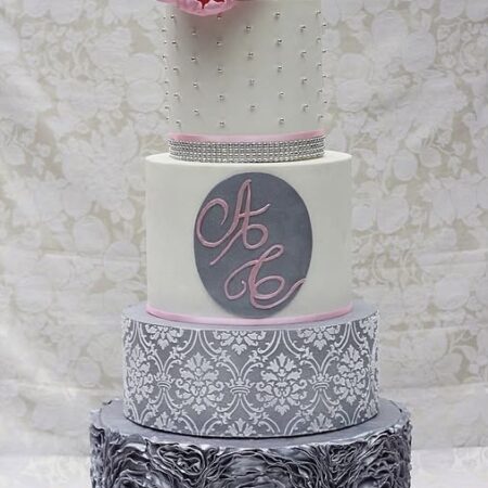 4 tier wedding cake